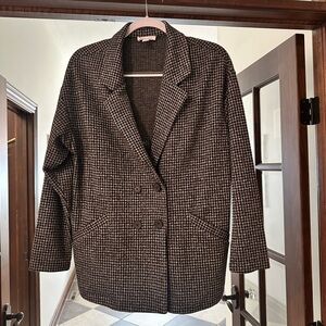 Elegant Houndstooth Double-Breasted Blazer